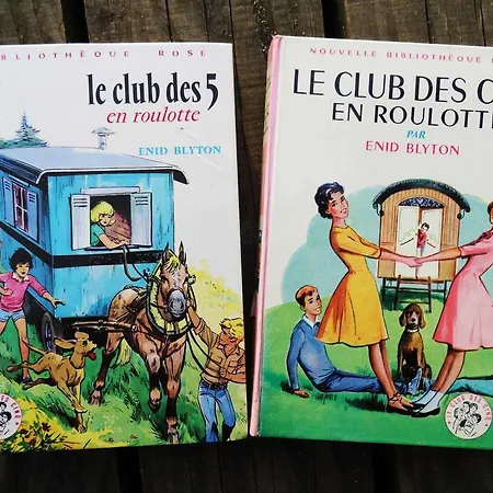فندق مبيت وإفطار La Ferme Aux Histoires *