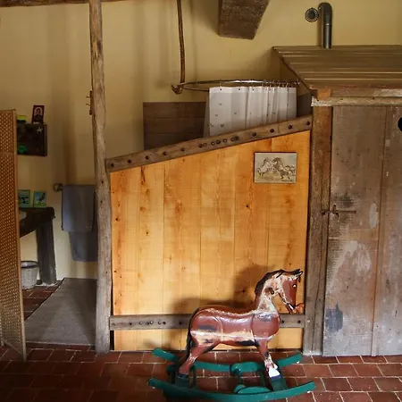 La Ferme Aux Histoires فندق مبيت وإفطار Ballon-Saint-Mars